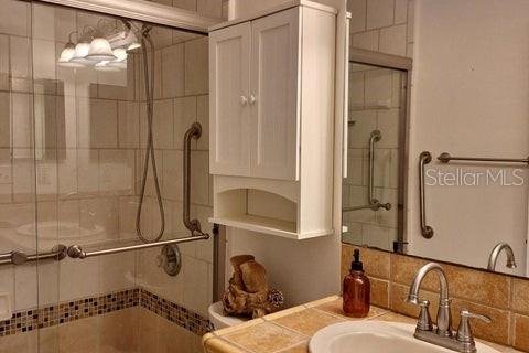 Casa en venta en Titusville, Florida, 4 dormitorios, 127.93 m2 № 2216800 - foto 27