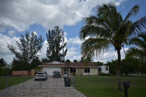 Casa en venta en Loxahatchee Groves, Florida, 3 dormitorios, 148.09 m2 № 1788476 - foto 28
