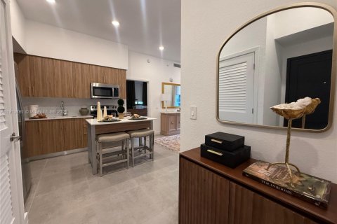 Villa ou maison à louer à Hollywood, Floride: 2 chambres, 124.58 m2 № 1968473 - photo 5