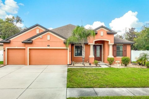 House in Spring Hill, Florida 5 bedrooms, 240.06 sq.m. № 2222678