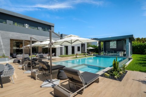 Купить виллу или дом в Пайнкрест, Флорида 6 спален, 922.98м2, № 2009534 - фото 19