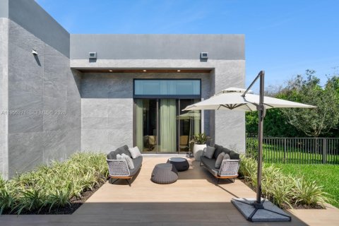 Купить виллу или дом в Пайнкрест, Флорида 6 спален, 922.98м2, № 2009534 - фото 16