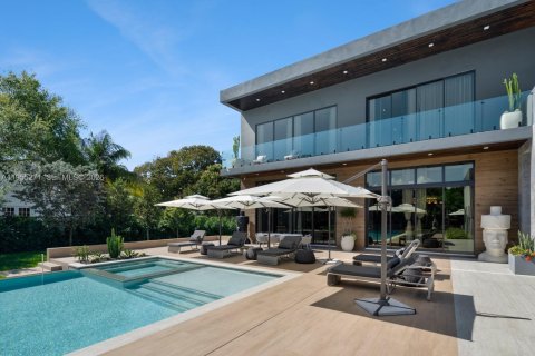 Купить виллу или дом в Пайнкрест, Флорида 6 спален, 922.98м2, № 2009534 - фото 17