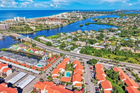 Condo in Sarasota, Florida, 1 bedroom № 2367279