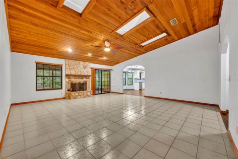 House in Oviedo, Florida 3 bedrooms, 180.04 sq.m. № 1833291 - photo 6