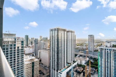 Condo in Miami, Florida, 1 bedroom № 2088666 - photo 5