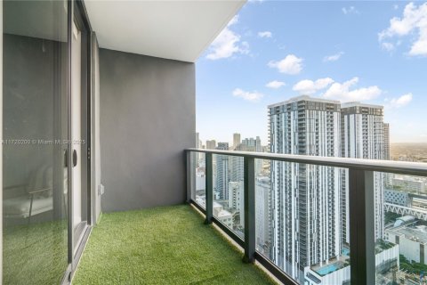 Condo in Miami, Florida, 1 bedroom № 2088666 - photo 4