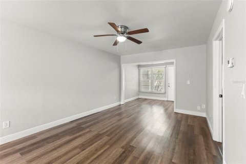 Condo in Clearwater, Florida, 1 bedroom  № 2101830 - photo 14