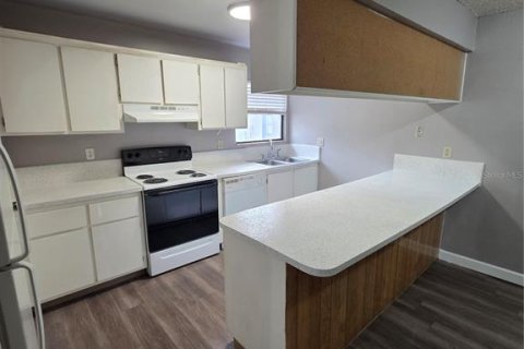 Купить кондоминиум в Гейнсвилл, Флорида 5 комнат, 81.38м2, № 2148304 - фото 12