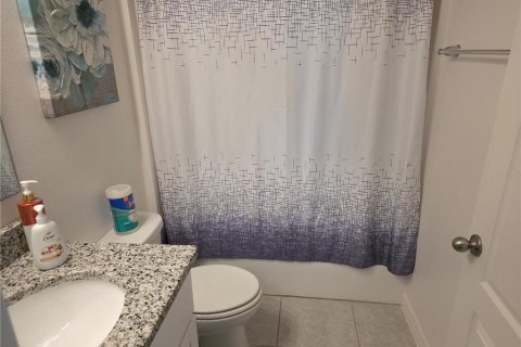 House in Kissimmee, Florida 3 bedrooms, 137.4 sq.m. № 2349690 - photo 6