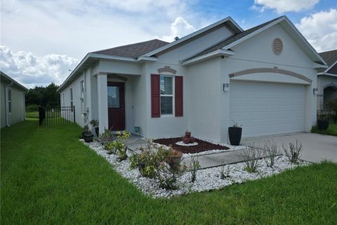 House in Kissimmee, Florida 3 bedrooms, 137.4 sq.m. № 2349690 - photo 2