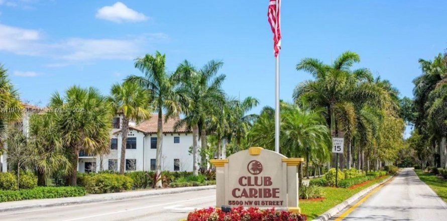 Condo in Coconut Creek, Florida, 1 bedroom  № 1974478