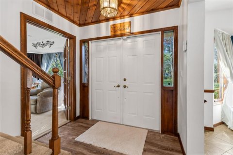 House in Port Charlotte, Florida 4 bedrooms, 329.25 sq.m. № 2391408 - photo 5