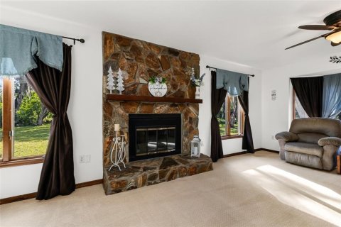 House in Port Charlotte, Florida 4 bedrooms, 329.25 sq.m. № 2391408 - photo 9