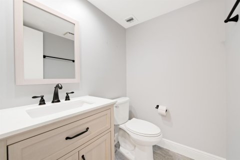 Купить кондоминиум в Помпано-Бич, Флорида 3 комнаты, 150.5м2, № 2083811 - фото 17