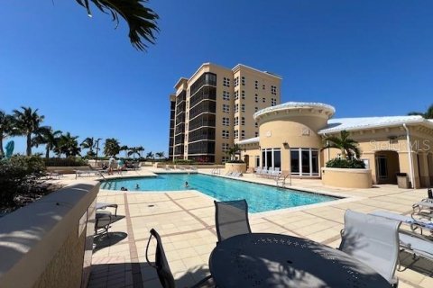 Condo in Punta Gorda, Florida, 2 bedrooms  № 753721 - photo 4