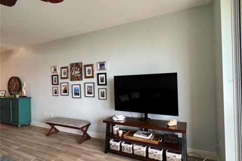 Condo in Punta Gorda, Florida, 2 bedrooms  № 753721 - photo 16