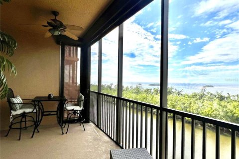 Condo in Punta Gorda, Florida, 2 bedrooms  № 753721 - photo 11