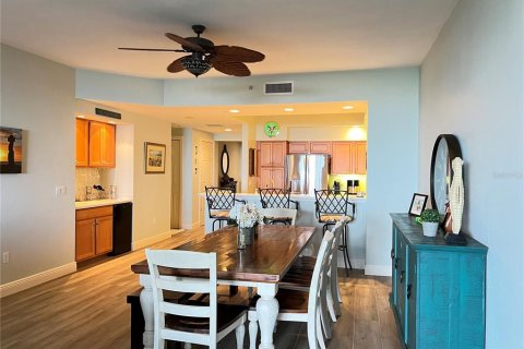 Condo in Punta Gorda, Florida, 2 bedrooms  № 753721 - photo 17