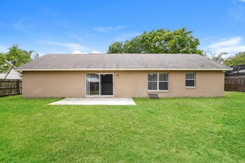 House in Davenport, Florida 3 bedrooms, 152.73 sq.m. № 1905244 - photo 14