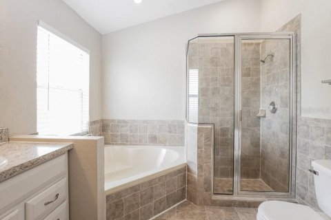 House in Davenport, Florida 3 bedrooms, 152.73 sq.m. № 1905244 - photo 9