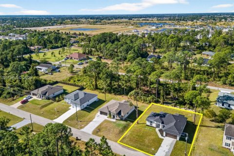 Купить виллу или дом в Лихай-Эйкерс, Флорида 4 спальни, 148.64м2, № 1991428 - фото 27