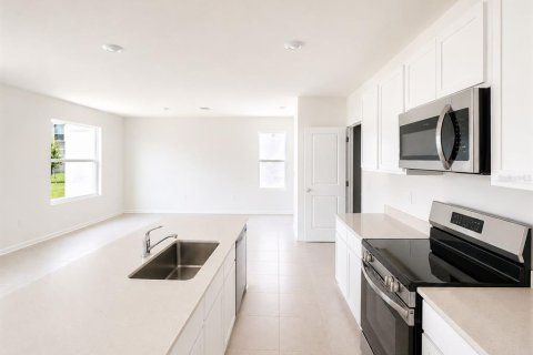 Casa en alquiler en Haines City, Florida, 4 dormitorios, 174.1 m2 № 2150083 - foto 4