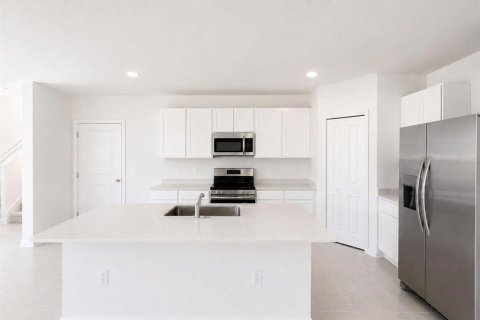 Casa en alquiler en Haines City, Florida, 4 dormitorios, 174.1 m2 № 2150083 - foto 6
