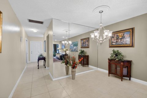 Condo in Delray Beach, Florida, 2 bedrooms  № 2081957 - photo 5