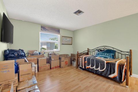 Condo in Delray Beach, Florida, 2 bedrooms  № 2081957 - photo 24