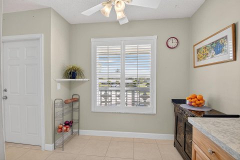 Condo in Delray Beach, Florida, 2 bedrooms  № 2081957 - photo 6