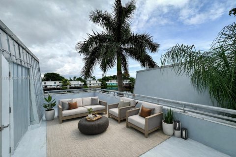 Casa en alquiler en Oakland Park, Florida, 3 dormitorios, 153.85 m2 № 2007315 - foto 8