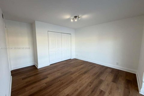 Casa en alquiler en Oakland Park, Florida, 3 dormitorios, 153.85 m2 № 2007315 - foto 16