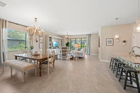 House in Port Charlotte, Florida 3 bedrooms, 188.31 sq.m. № 1827320 - photo 8