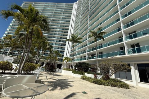 Снять в аренду кондоминиум в Санни-Айлс-Бич, Флорида 1 спальня, 92.07м2, № 2033805 - фото 22