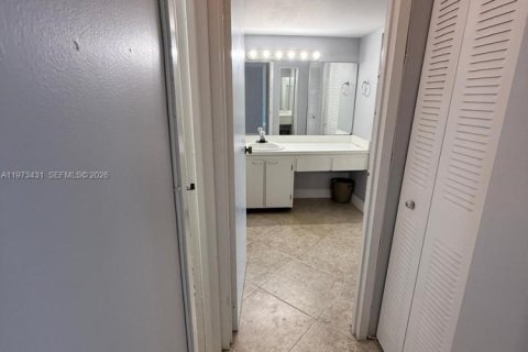 Снять в аренду кондоминиум в Санни-Айлс-Бич, Флорида 1 спальня, 92.07м2, № 2033805 - фото 9