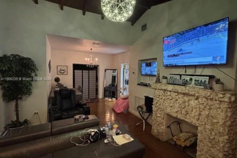 Купить виллу или дом в Майами, Флорида 4 спальни, 174.01м2, № 1956708 - фото 5