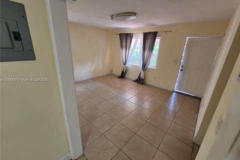Appartement à louer à Hallandale Beach, Floride: 2 chambres, 92.25 m2 № 1841270 - photo 6