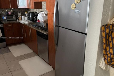 Condo in Sunny Isles Beach, Florida, 1 bedroom  № 1937048 - photo 4