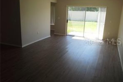 Casa en alquiler en Orlando, Florida, 4 dormitorios, 212.84 m2 № 1912382 - foto 7