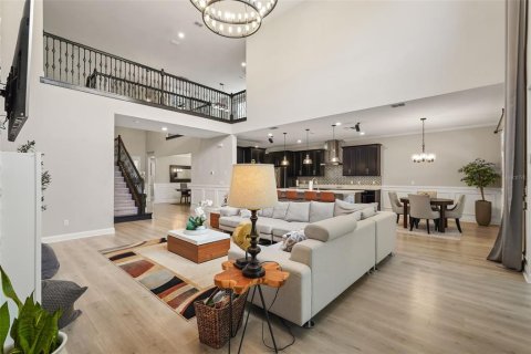 Casa en venta en Orlando, Florida, 5 dormitorios, 377 m2 № 2283318 - foto 8