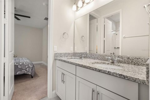 Casa en venta en Orlando, Florida, 5 dormitorios, 377 m2 № 2283318 - foto 23