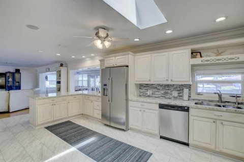Casa en venta en Pompano Beach, Florida, 3 dormitorios, 190.08 m2 № 2183688 - foto 11