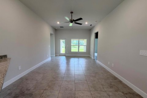 Villa ou maison à vendre à St. Lucie, Floride: 4 chambres, 169.08 m2 № 2086271 - photo 11