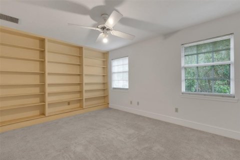 House in Sarasota, Florida 3 bedrooms, 263.75 sq.m. № 1553425 - photo 23