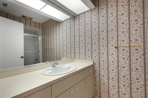 House in Sarasota, Florida 3 bedrooms, 263.75 sq.m. № 1553425 - photo 26