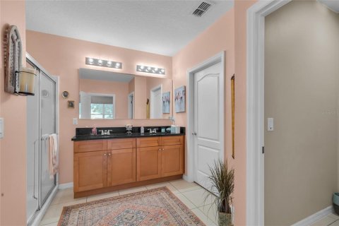 Casa en venta en Tavares, Florida, 5 dormitorios, 269.7 m2 № 1679781 - foto 11