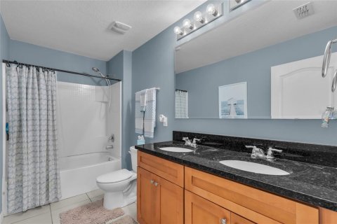 Casa en venta en Tavares, Florida, 5 dormitorios, 269.7 m2 № 1679781 - foto 21