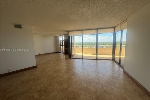 Copropriété à vendre à Miami, Floride: 2 chambres, 121.89 m2 № 2000132 - photo 7