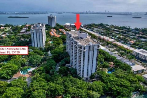 Condo à Miami, Floride, 2 chambres  № 2000132